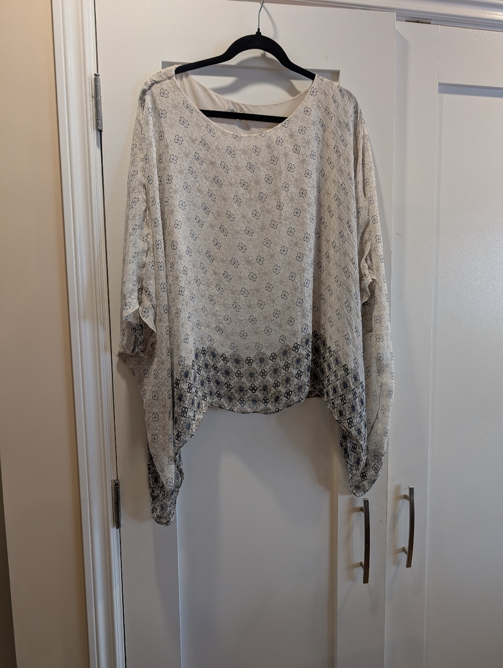Boxy Silk Top With Attached Camisole,L
